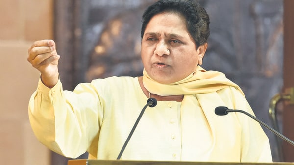 ଧାର୍ମିକ କାର୍ଯ୍ୟରେ ରାଜନୈତିକ ହସ୍ତକ୍ଷେପ ଉଚିତ ନୁହେଁ: ଅଭିମୁକ୍ତେଶ୍ୱରାନନ୍ଦ ବିବାଦ ନେଇ ମାୟାବତୀ