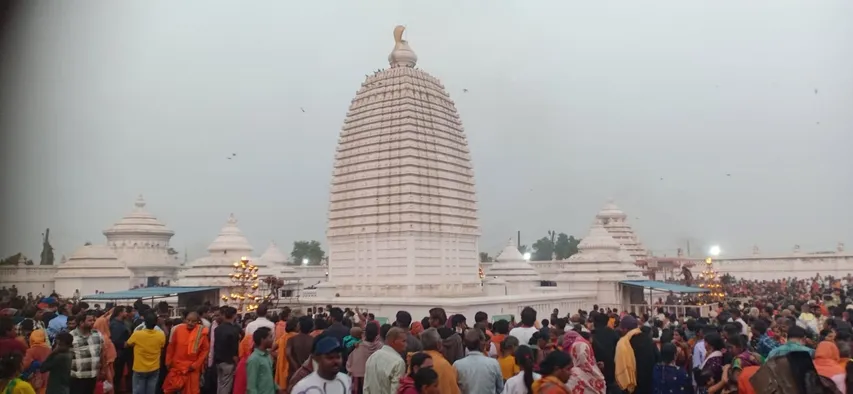 ବିଶ୍ୱପ୍ରସିଦ୍ଧ ଯୋରନ୍ଦା ମେଳାର ଶୁଭାରମ୍ଭ, ଝାଡ଼ଦର୍ଶନ ପାଇଁ ଜମିଲେ ଲକ୍ଷାଧିକ ଭକ୍ତ