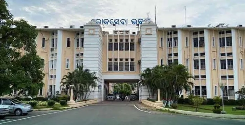 ଆଇଏଏସ୍‌ ସ୍ତରରେ ପୁଣି ଅଦଳବଦଳ: ପୁନିଆଙ୍କୁ କ୍ରୀଡ଼ା, ରଶ୍ମିତାଙ୍କୁ ଏମ୍‌ଏସ୍‌ଏମ୍‌ଇ ଦାୟିତ୍ବ