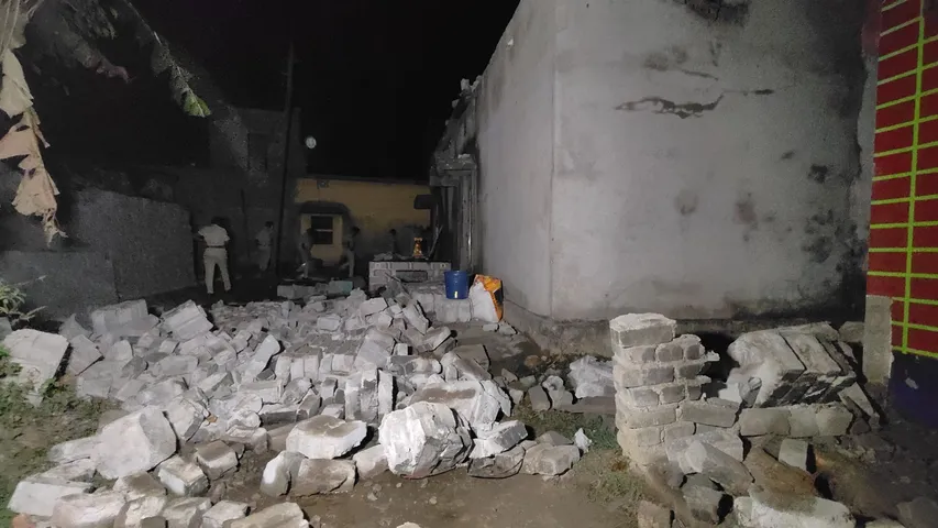 କଟକରେ ବାଣ ବିସ୍ଫୋରଣର ଦୁର୍ଘଟନା: ମା’–ଝିଅଙ୍କ ମୃତ୍ୟୁ, ଜଣେ ଗୁରୁତର