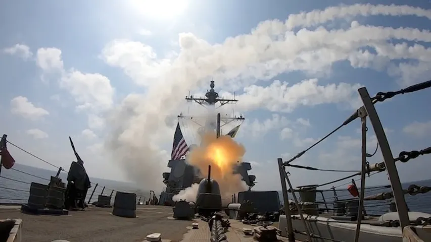 ଆମେରିକୀୟ ଟ୍ୟାଙ୍କର୍ ଉପରେ ଆକ୍ରମଣ କଲା ଇରାନ, ଭାରତ ମହାସାଗର ଅଶାନ୍ତ