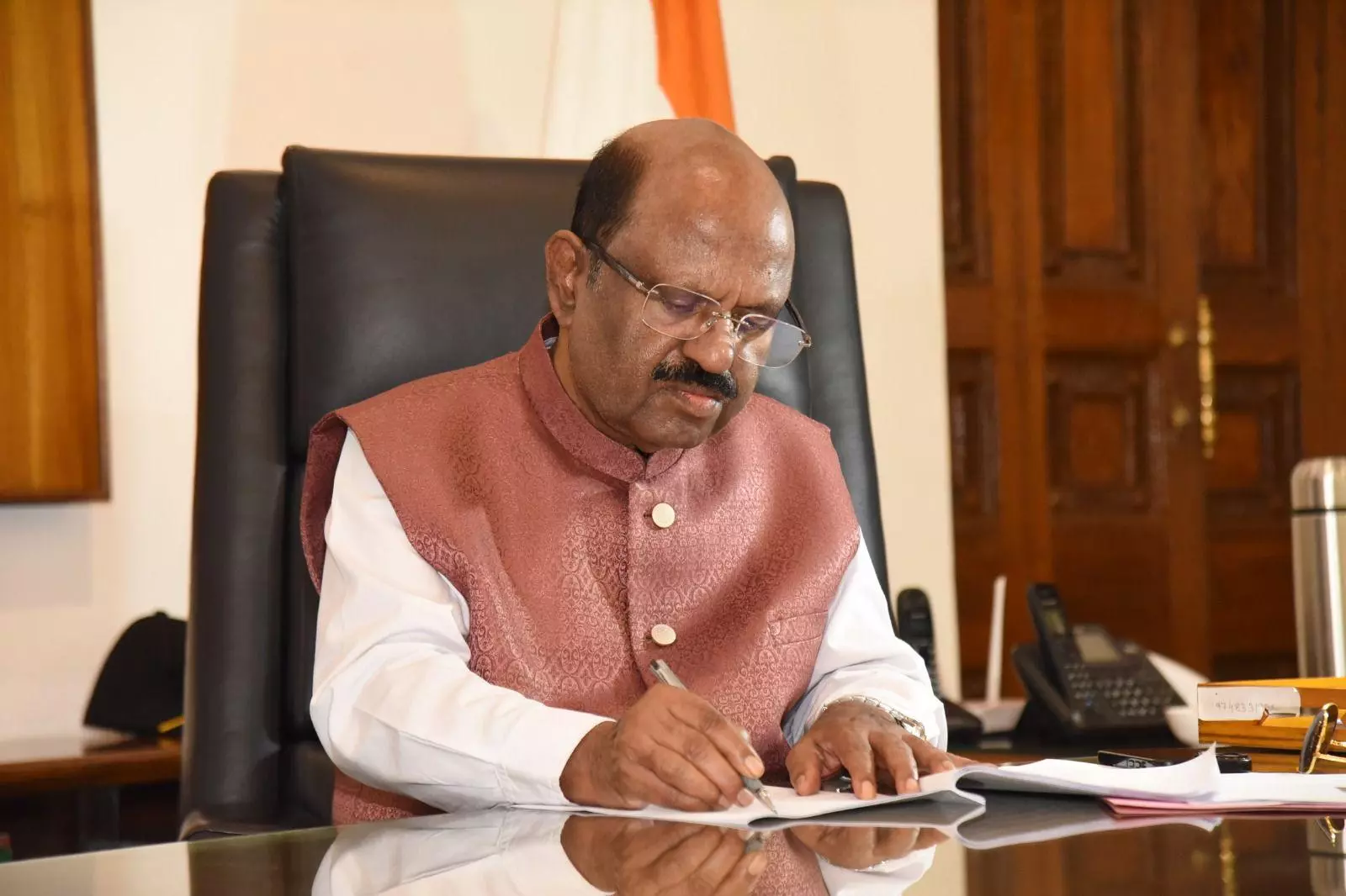 ପଶ୍ଚିମବଙ୍ଗ ରାଜ୍ୟପାଳ ସିଭି ଆନନ୍ଦ ବୋଷଙ୍କ ଇସ୍ତଫା, ରାଷ୍ଟ୍ରପତିଙ୍କୁ ପଠାଇଲେ ପତ୍ର