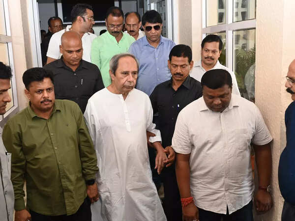 ରାଜ୍ୟସଭା ନିର୍ବାଚନରେ କ୍ରସ୍‌ ଭୋଟିଂ: ୬ ବିଧାୟକଙ୍କୁ ନିଲମ୍ବନ କଲା ବିଜେଡି