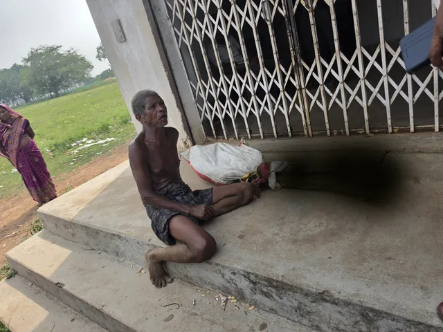 ଜମା ଟଙ୍କା ପାଇଁ ଭଉଣୀର କଙ୍କାଳ ଧରି ବ୍ୟାଙ୍କରେ ପହଞ୍ଚିଲେ ଭାଇ