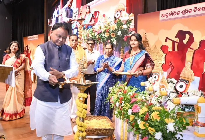 ଶ୍ରମିକ ଦିବସରେ ବଡ଼ ଘୋଷଣା: ଓଡ଼ିଶାରେ ଦୈନିକ ମଜୁରୀ ବୃଦ୍ଧି