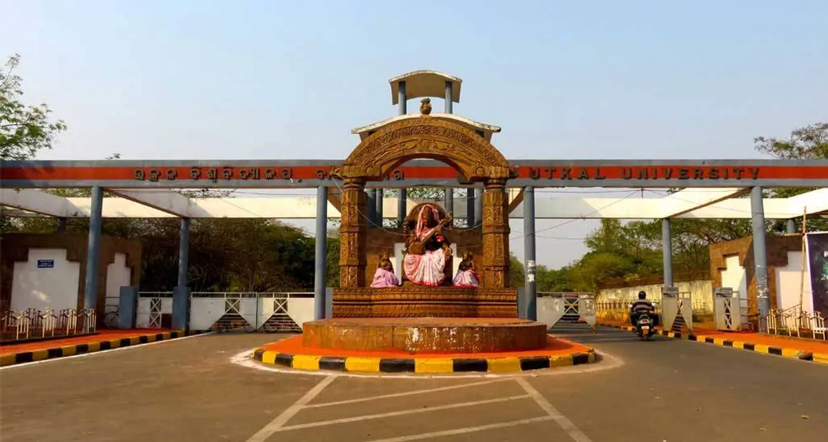 ଉତ୍କଳ ବିଶ୍ୱବିଦ୍ୟାଳୟରେ ଓମ୍ବୁଡ୍ସମ୍ୟାନ୍ ନିଯୁକ୍ତି ମାମଲା: କାରଣ ଦର୍ଶାଇବାକୁ କୁଳସଚିବଙ୍କୁ ହାଇକୋର୍ଟଙ୍କ ନୋଟିସ୍