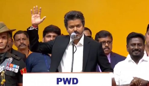 ‘ତାମିଲନାଡୁରେ ମୁଁ ହିଁ ଏକମାତ୍ର ଶକ୍ତି’: ମୁଖ୍ୟମନ୍ତ୍ରୀ ଭାବେ ଶପଥ ନେବା ପରେ ବିଜୟଙ୍କ ବଡ଼ ବୟାନ