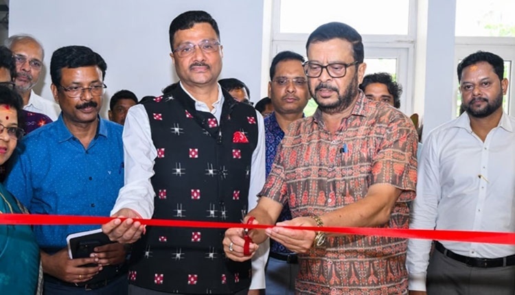ରାଜସ୍ୱ ବିଭାଗର ନବୀକରଣ ହୋଇଥିବା ସମ୍ମିଳନୀ କକ୍ଷ ଉଦଘାଟିତ