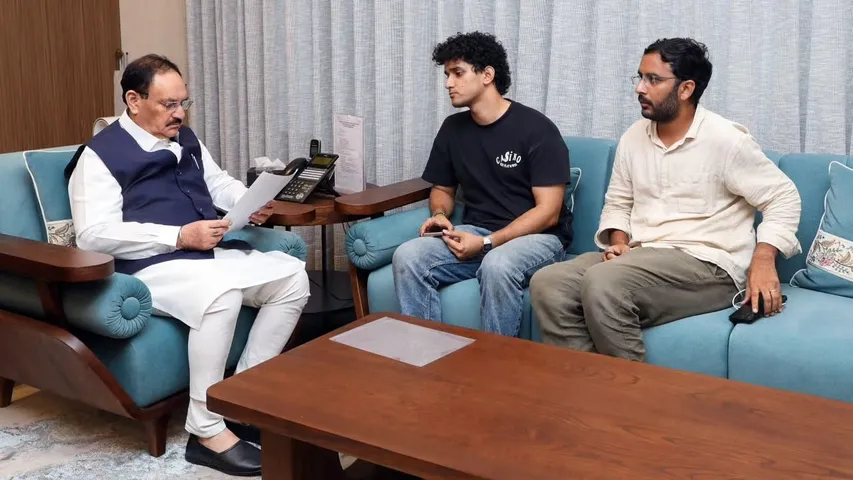 Cockroach Janata Party: କେନ୍ଦ୍ର ସହ ସିଜେପିର ଆଲୋଚନା, ଶିକ୍ଷାମନ୍ତ୍ରୀଙ୍କ ଇସ୍ତଫା ଦାବିରେ ଅଟଳ ରହିଲା ସଂଗଠନ